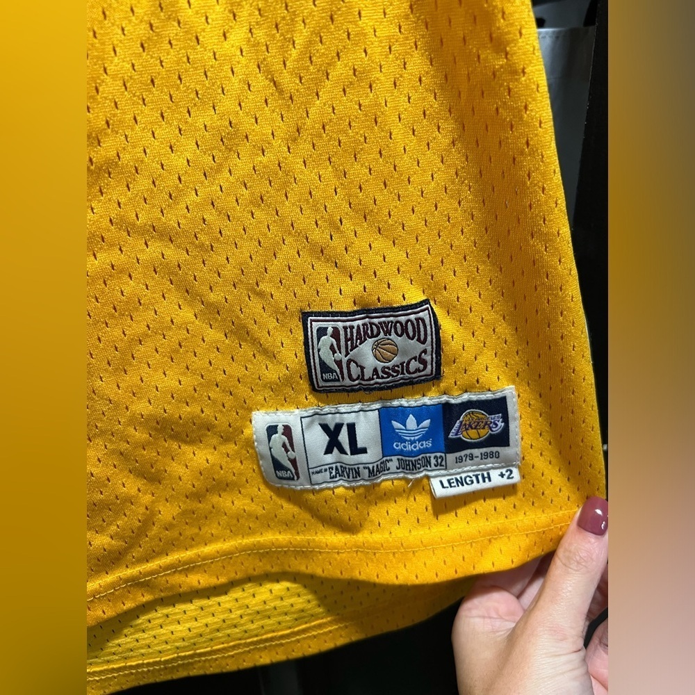 Magic Johnson Lakers Kids Jersey - Picture 3 of 4